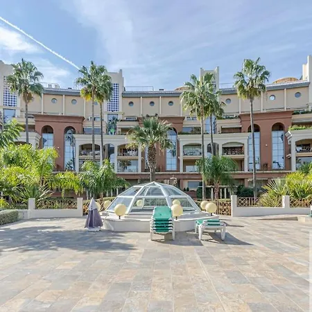 2 Bdr With Heated Pool & Jacuzzi *