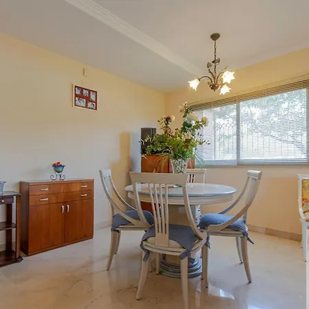Apartment 2 Bdr With Heated Pool & Jacuzzi *